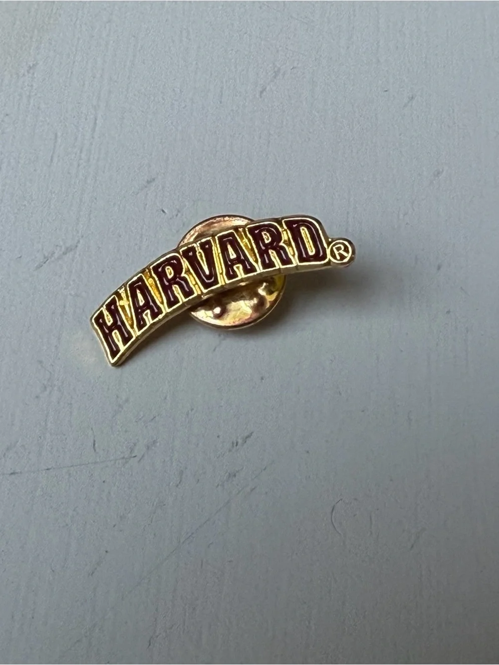 Harvard Collegiate Gold Red Lapel Tac Pin Brooch Hat Pin